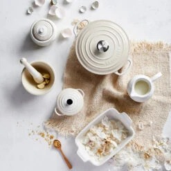 Le Creuset Knoflookpot 10 Cm -Keukenartikelen Serie Winkel 46092 01 02 f4c47a63b1