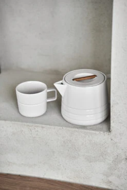 Lines Theepot 1,5 Liter -Keukenartikelen Serie Winkel 46172 01 20 e5f9e7ae8b