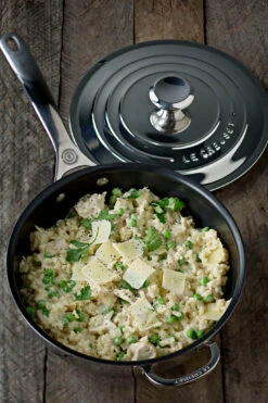 Le Creuset Signature 3-Ply Non-stick Sauspan Met Deksel 5 Le Creuset Signature 3-Ply Non-stick Sauspan Met Deksel -Keukenartikelen Serie Winkel 514171 01 4 EnvironmentImage 92e7f7bf00